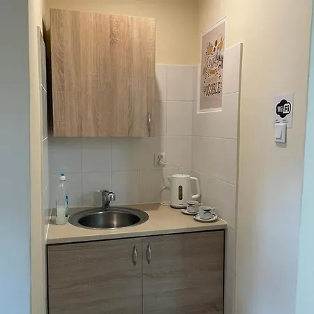 אכסניה Hostel4u *