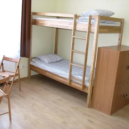 Hostel4u *