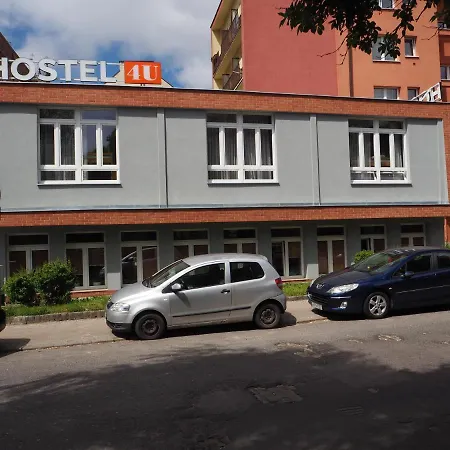 Hostel4u