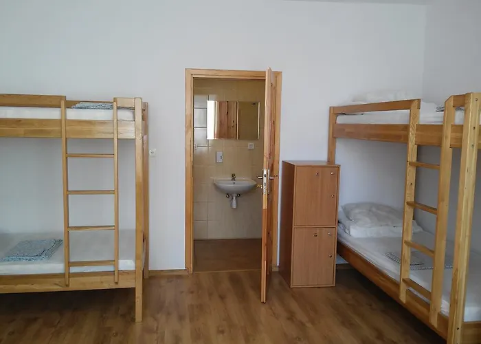 Vandrerhjem Hostel4u *