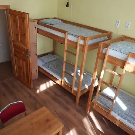 Hostel4u بيت شباب *