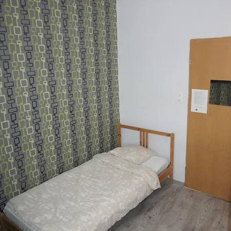 Hostel4u بيت شباب *