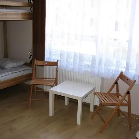 Hostel4u بيت شباب غدانسك