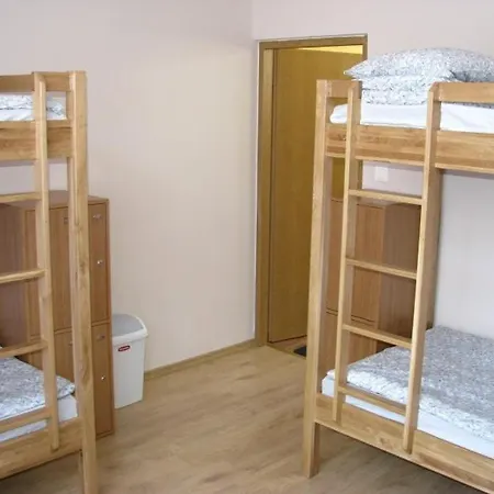 Hostel4u بيت شباب