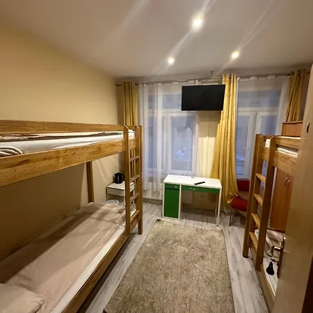 Hostel4u