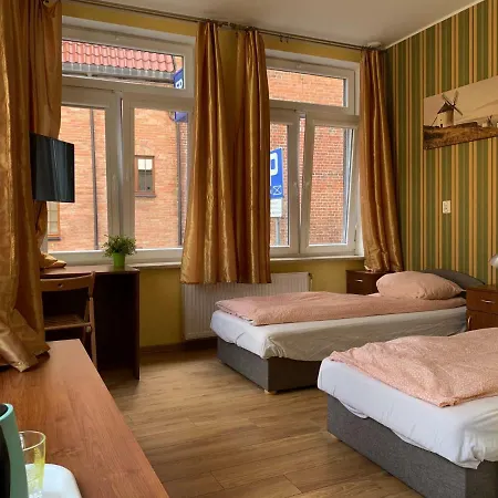Hostel4u بيت شباب غدانسك